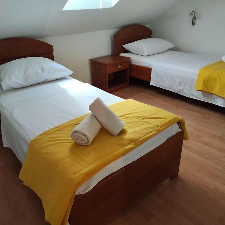 Maja Apartments Trogir Eksteriør bilde