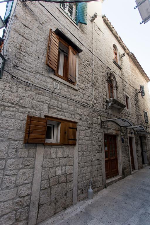 Maja Apartments Trogir Eksteriør bilde