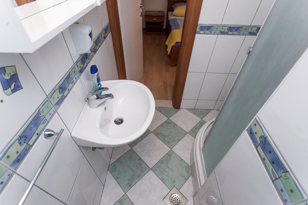 Maja Apartments Trogir Eksteriør bilde