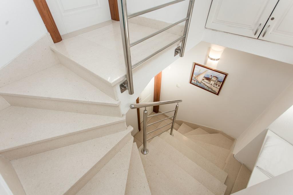 Maja Apartments Trogir Eksteriør bilde