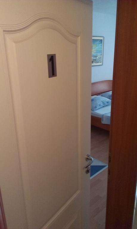 Maja Apartments Trogir Eksteriør bilde
