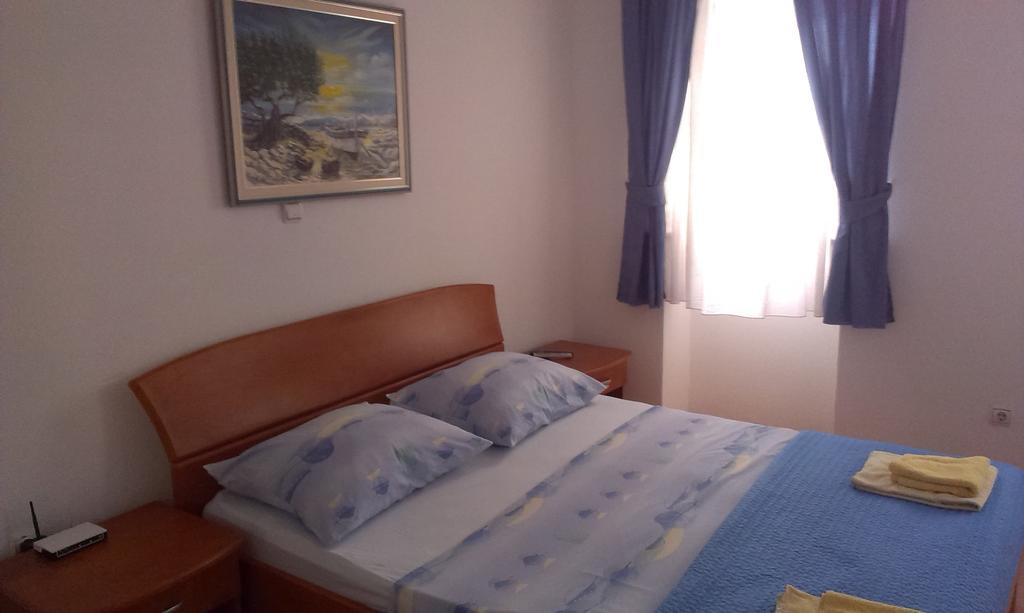 Maja Apartments Trogir Eksteriør bilde